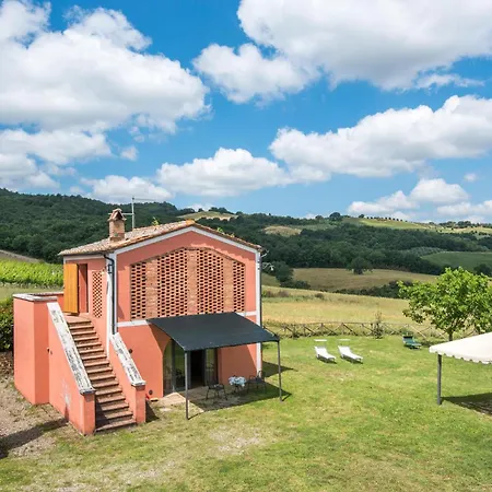 Amazing In San Quirico Dorcia With Wifi San Quirico d'Orcia